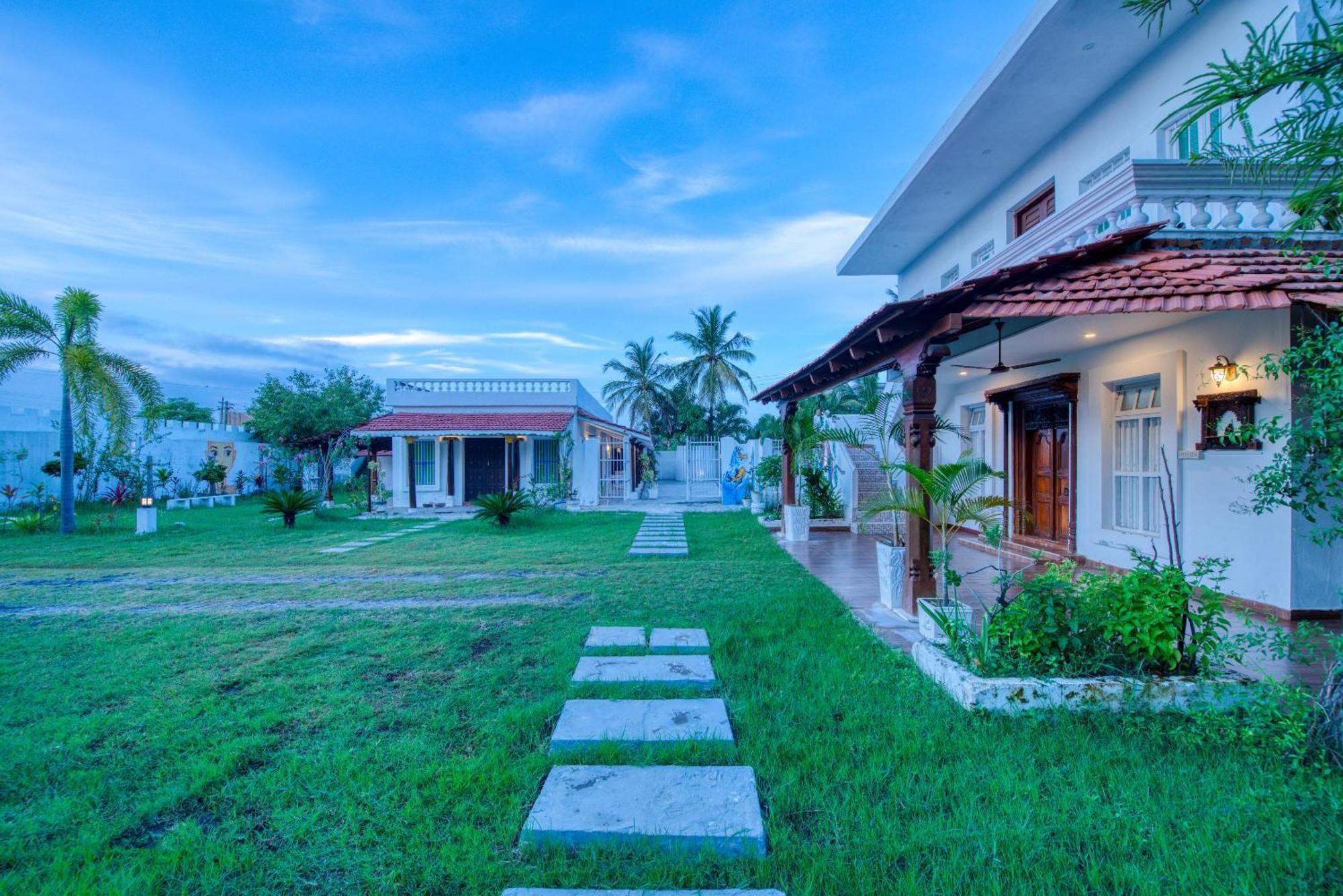Le Epic Resort Virāmpattinam Екстериор снимка
