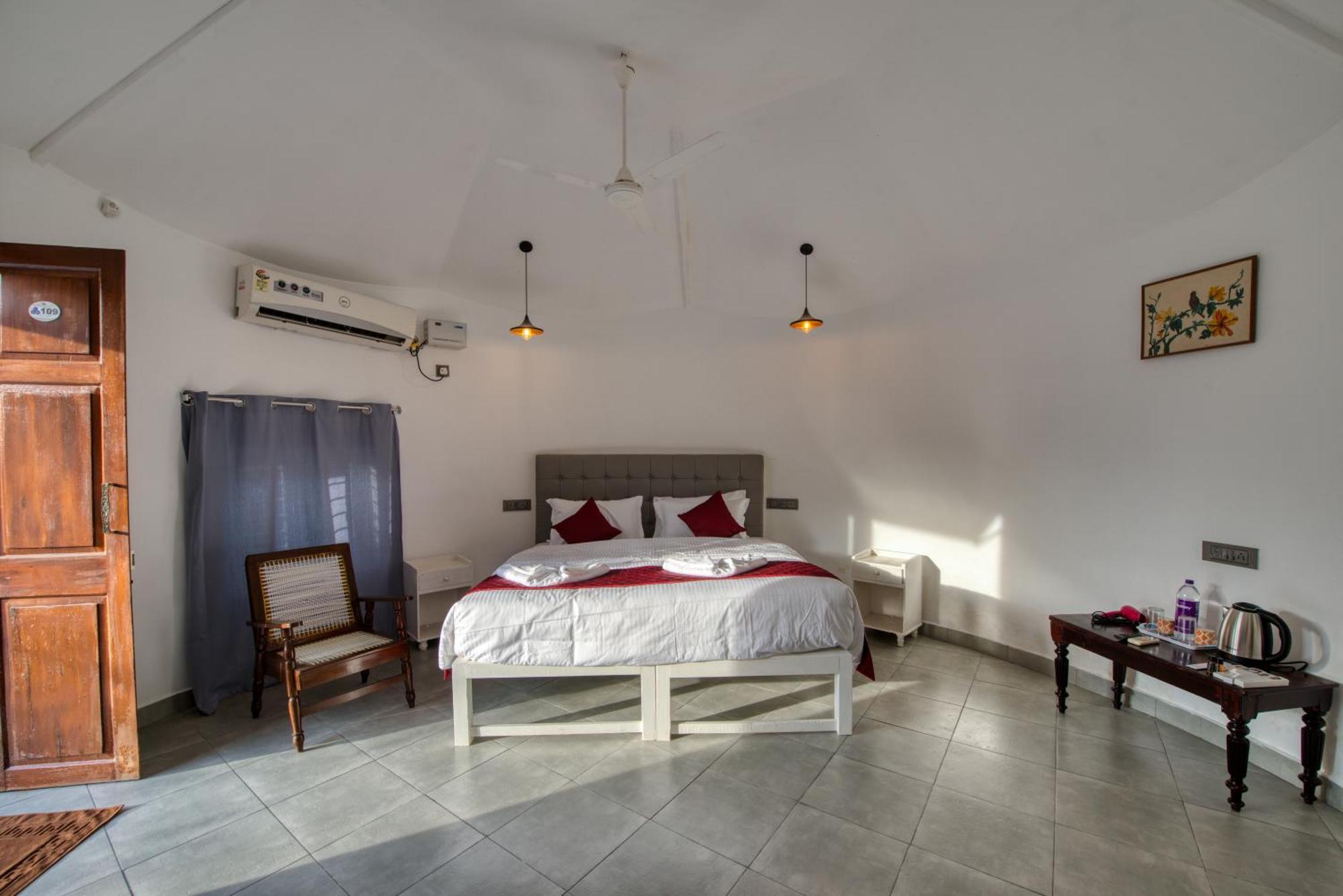 Le Epic Resort Virāmpattinam Екстериор снимка
