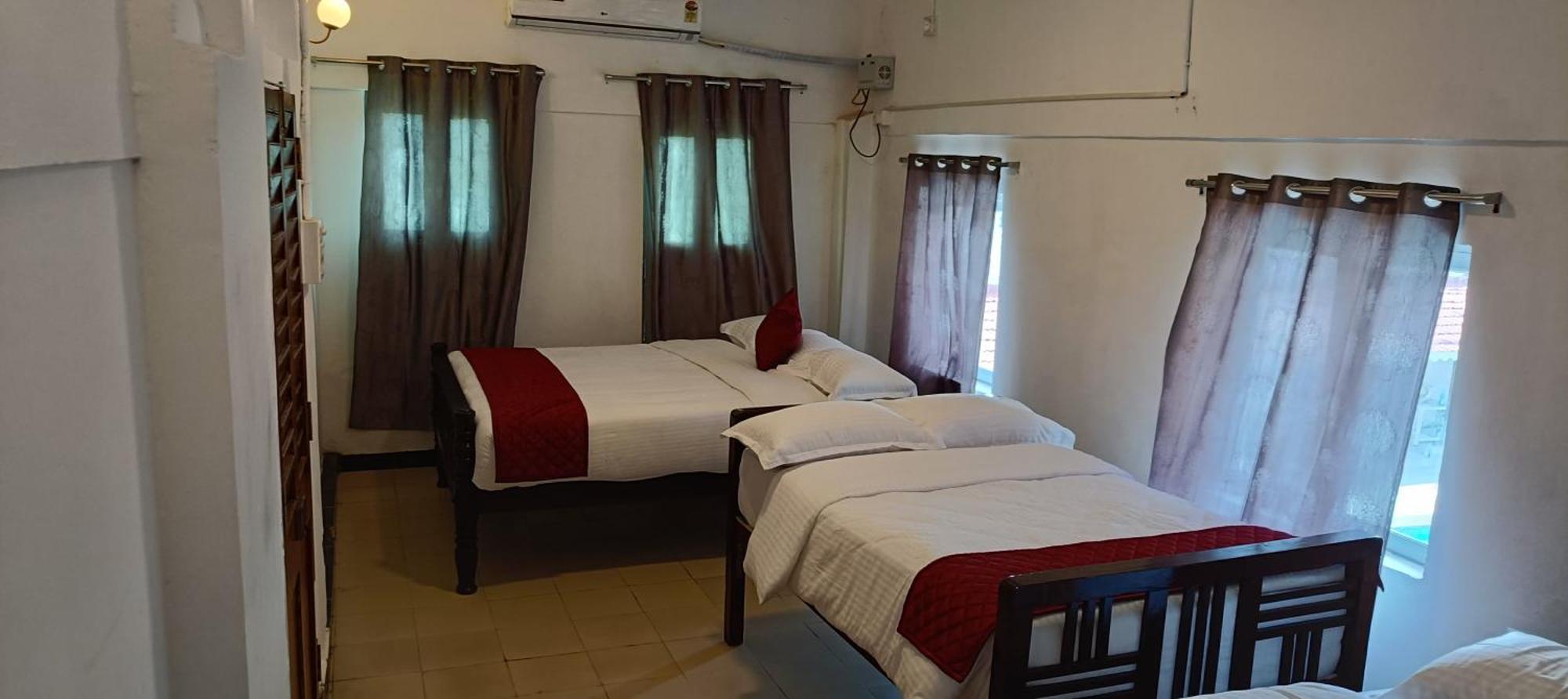 Le Epic Resort Virāmpattinam Екстериор снимка